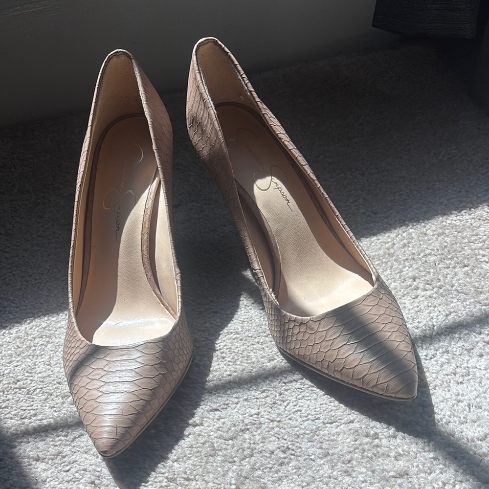 Jessica Simpson Brown Classic Heels